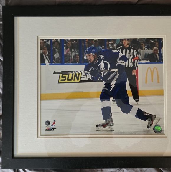 Steven Stanpkos Tampa Bay Lightning - Picture 3 of 6